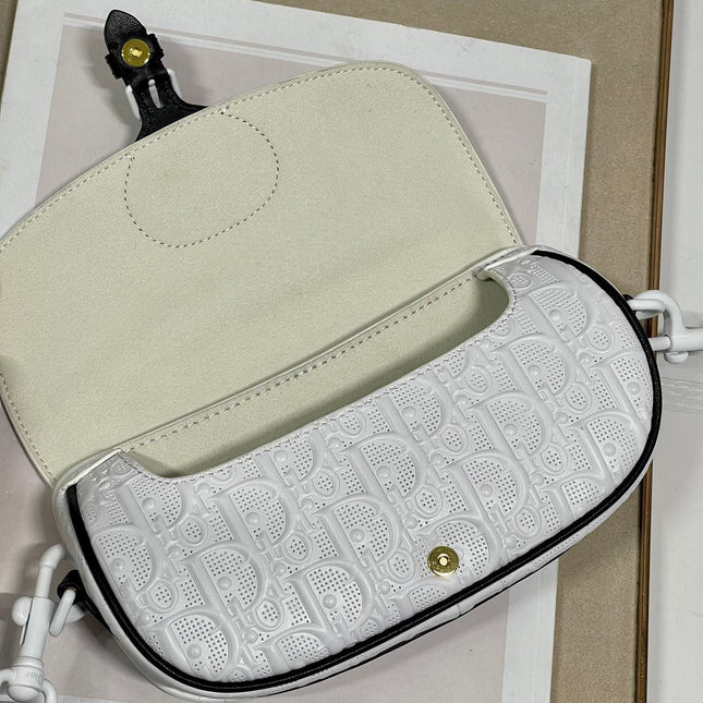 BOBBY EAST-WEST 21 BAG IN WHITE LAMBSKIN