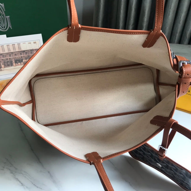 CHIEN GRIS BAG 33 IN BLACK GOYARDINE CANVAS AND TAN CALFSKIN TRIM