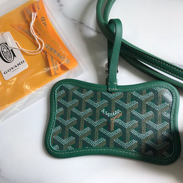 CHIEN GRIS BAG 33 IN GREEN GOYARDINE CANVAS AND CALFSKIN TRIM