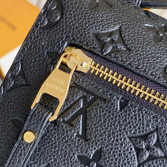 LV 25S POCHETTE METIS 25 IN BLACK MONOGRAM COATED CANVAS GOLD HARDWARE