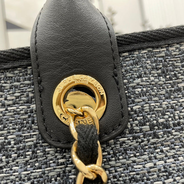 CC DEAUVILLE LARGE 38 TOTE BAG IN BLACK CANVAS GOLD HARDWARE