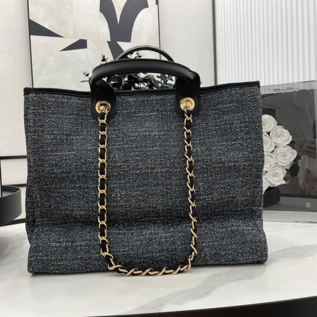 CC DEAUVILLE LARGE 38 TOTE BAG IN BLACK CANVAS GOLD HARDWARE