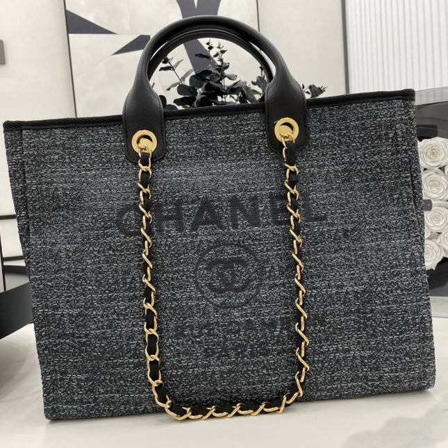 CC DEAUVILLE LARGE 38 TOTE BAG IN BLACK CANVAS GOLD HARDWARE