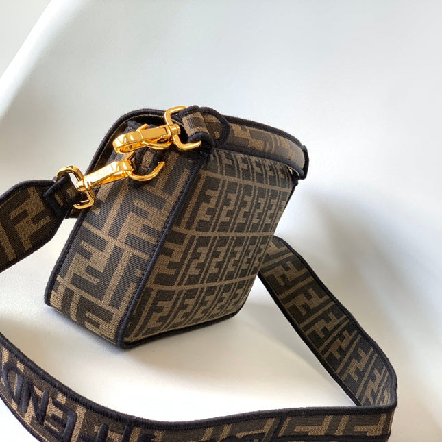 Fend Baguette 27 Brown FF Jacquard Fabric Bag Ghw
