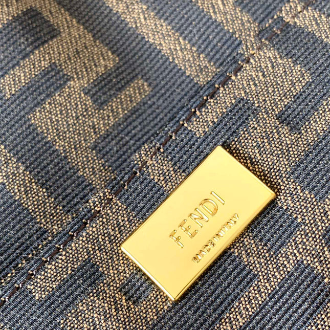 Fend Baguette 20 Brown FF Jacquard Fabric Bag Ghw