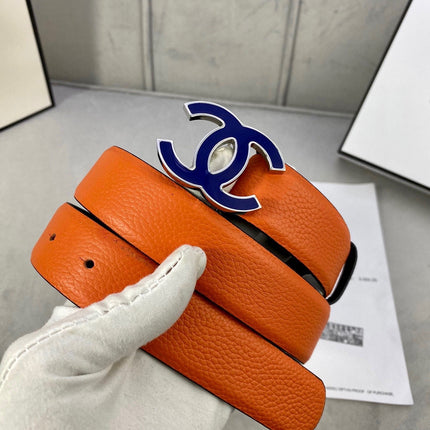 CC 30MM BELT IN FIRE ORANGE GRAINED CALFSKIN WITH NAVY BLUE METAL LOGO