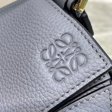 LOE MINI 18 PUZZLE BAG IN GREY CALFSKIN