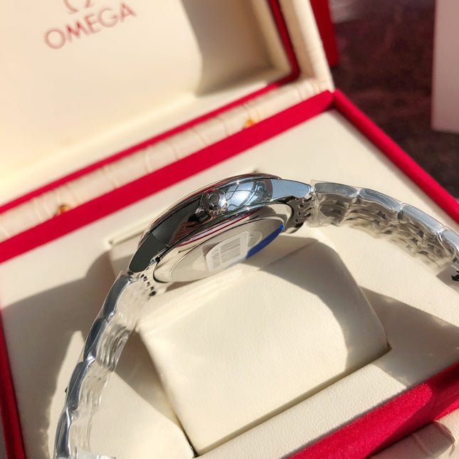 DE VILLE PRESTIGE WATCH SILVER CASE WITH WHITE DIAL