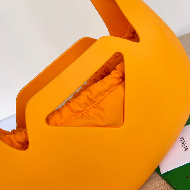SHOULDER BAG 27 IN ORANGE PEEL RUBBER AND NYLON FABRIC