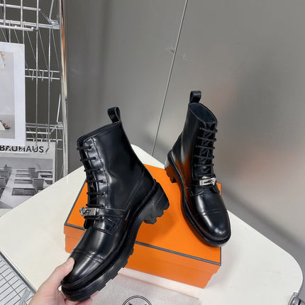 HM 25S FUNK ANKLE BOOT IN BLACK LAMBSKIN WITH SILVER HARDWARE