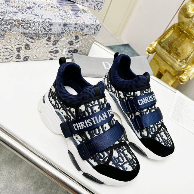 D-WANDER SNEAKERS IN COLORFUL TECHNICAL FABRIC AND SUEDE 153028