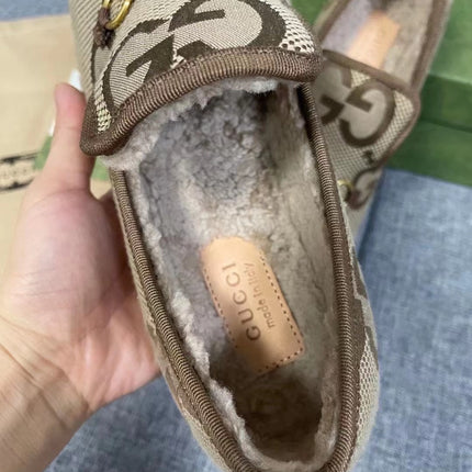 GG HORSEBIT LOAFER IN ECRU BEIGE WOVEN FABRIC AND WOOL MIX LAMB FUR LINING