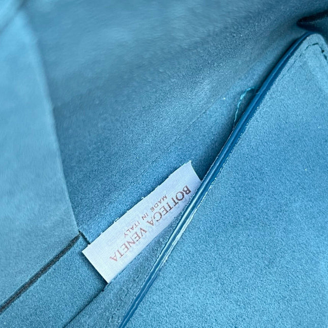SMALL ARCO TOTE 30 IN AEGEAN BLUE CALFSKIN