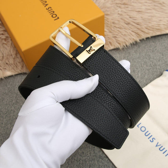 BELT VENDOME 35CM IN BLACK SMOOTH CALFSKIN WITH GOLD BUCKLE EMBOSSED LOGO