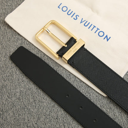 BELT VENDOME 35CM IN BLACK SMOOTH CALFSKIN WITH GOLD LV LETTER BUCKLE