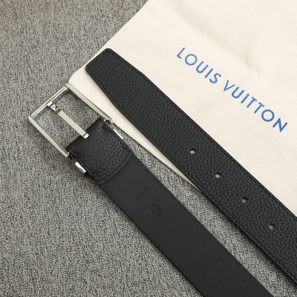 BELT VENDOME 35CM IN BLACK SMOOTH CALFSKIN WITH SILVER BUCKLE EMBOSSED LOGO