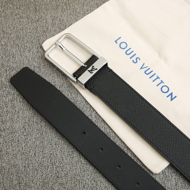 BELT VENDOME 35CM IN BLACK SMOOTH CALFSKIN WITH SILVER LV LETTER BUCKLE