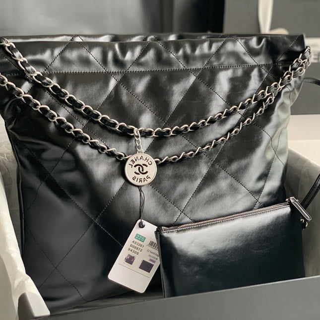 CC LARGE 42 HANDBAG IN BLACK SHINY CALFSKIN SILVER HARDWARE
