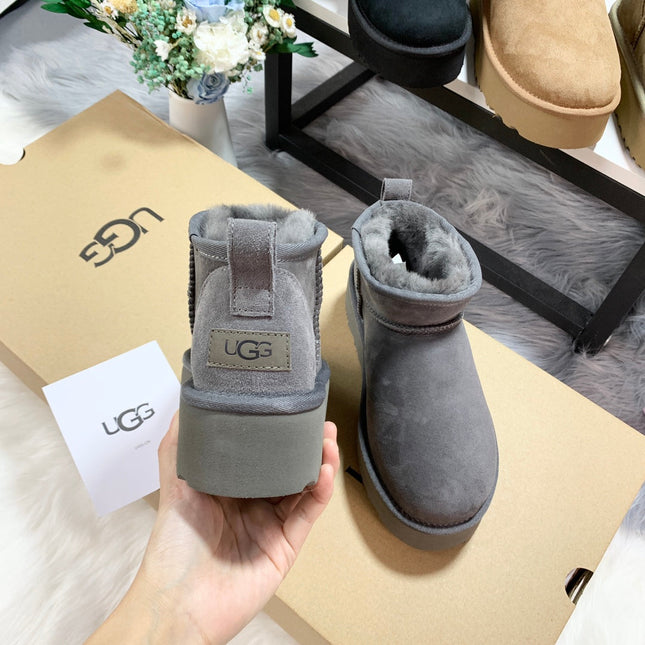 CLASSIC ULTRA MINI PLATFORM IN SHADOW GRAY SUEDE