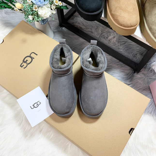 CLASSIC ULTRA MINI PLATFORM IN SHADOW GRAY SUEDE