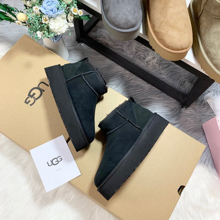 CLASSIC ULTRA MINI PLATFORM IN BLACK SUEDE