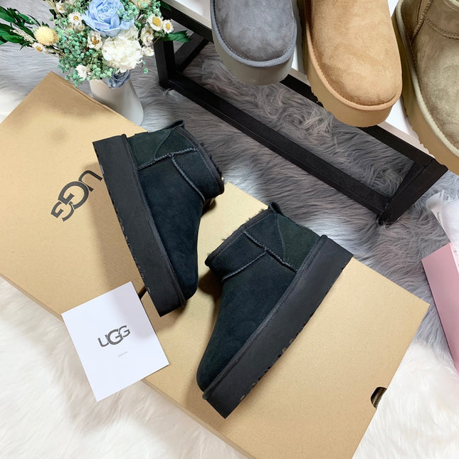 CLASSIC ULTRA MINI PLATFORM IN BLACK SUEDE