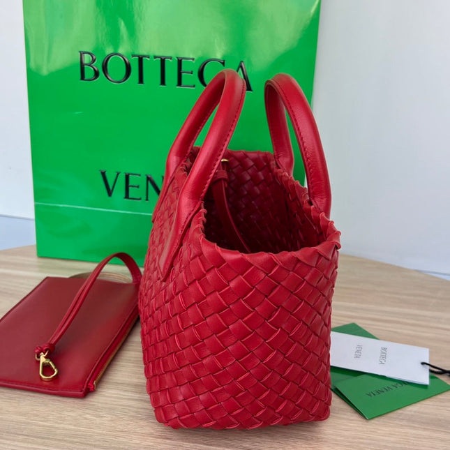 MINI CABAT 20 IN RED LAMBSKIN