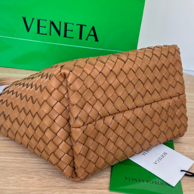 MINI CABAT 20 IN BRONZE BROWN LAMBSKIN