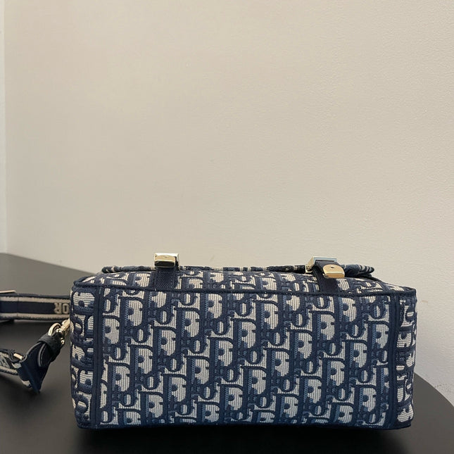 MEDIUM 28 DIORCAMP BAG IN BLUE OBLIQUE EMBROIDERY