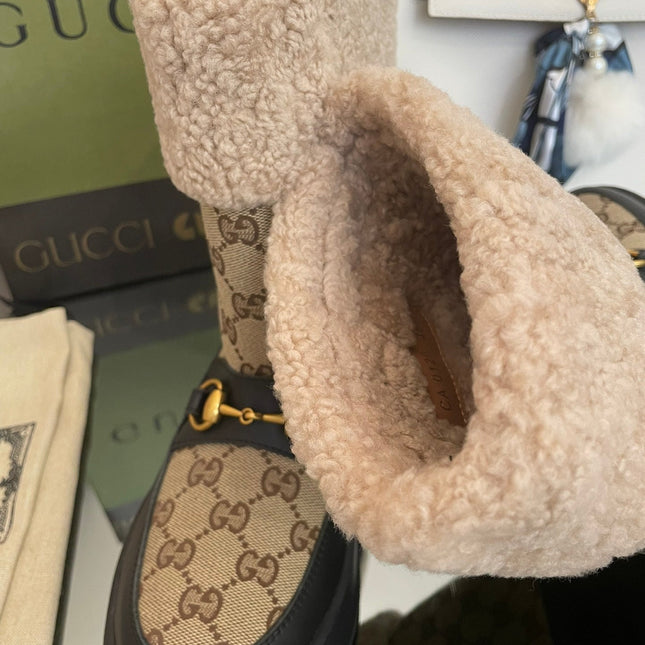 HORSEBIT SNOW ANKLE BOOTS IN ECRU BEIGE MONOGRAM JACQUARD FABRIC MIX BLACK CALFSKIN AND LAMB WOOL LINING