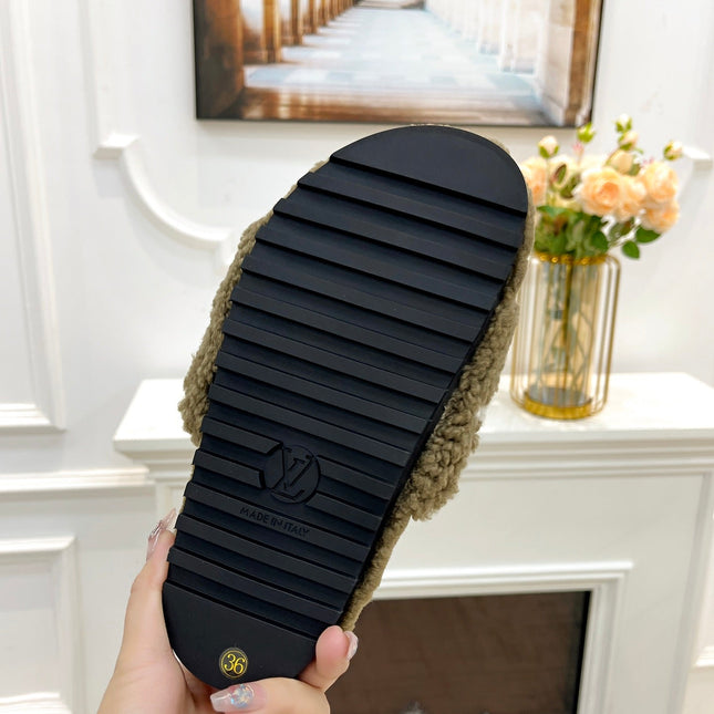 LV FLAT SLIPPER IN ARMY GREEN MIX WHITE SHEARLING