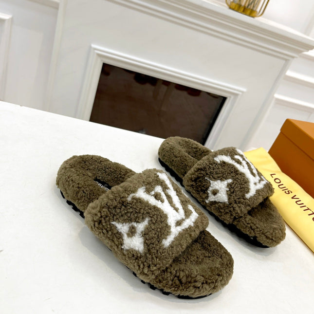 LV FLAT SLIPPER IN ARMY GREEN MIX WHITE SHEARLING