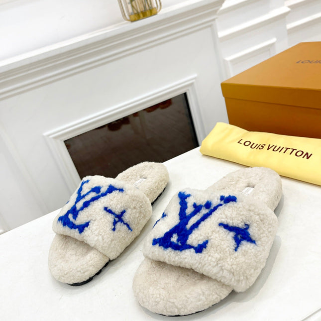 LV FLAT SLIPPER IN WHITE MIX COBALT BLUE SHEARLING