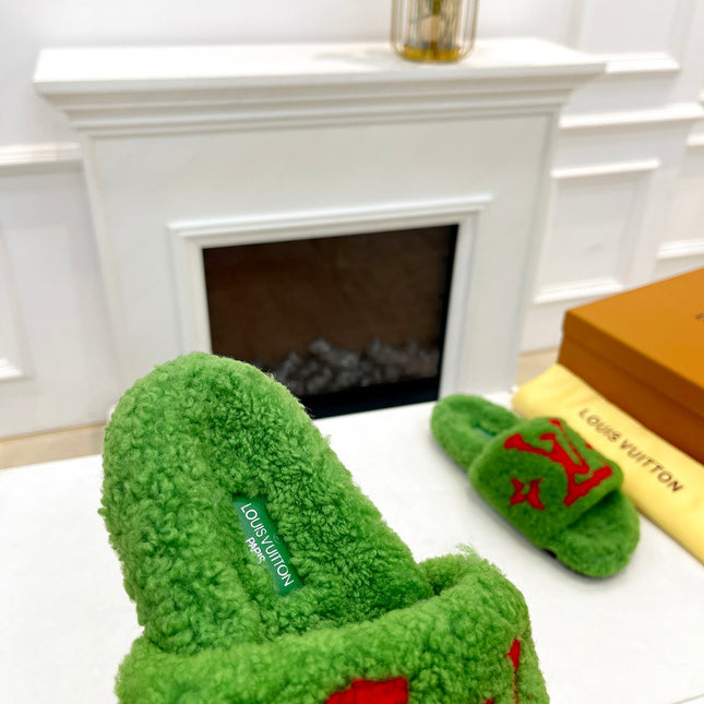 LV FLAT SLIPPER IN LAWN GREEN MIX CHERRY RED SHEARLING