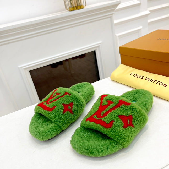 LV FLAT SLIPPER IN LAWN GREEN MIX CHERRY RED SHEARLING