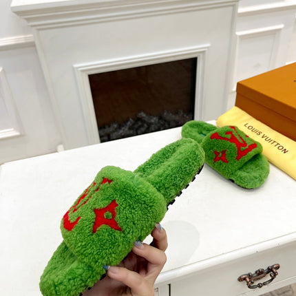 LV FLAT SLIPPER IN LAWN GREEN MIX CHERRY RED SHEARLING