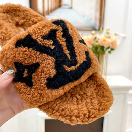LV FLAT SLIPPER IN GINGERBREAD BROWN MIX BLACK SHEARLING