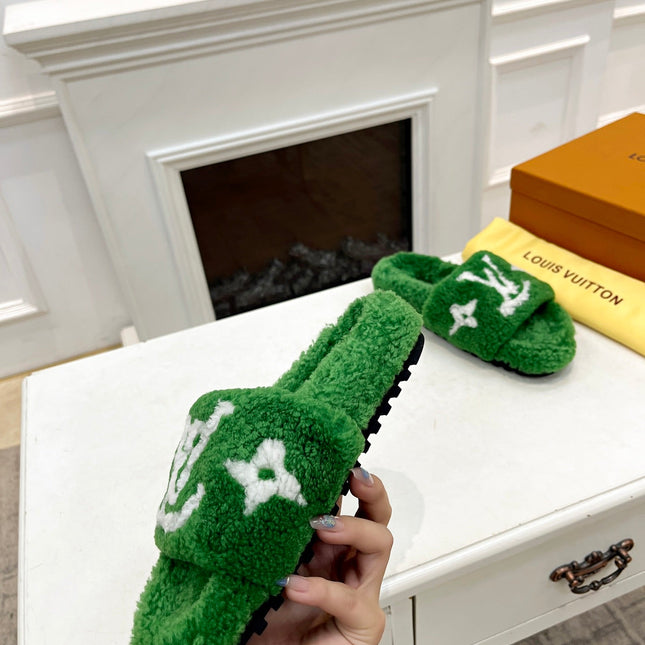 LV FLAT SLIPPER IN EMERALD GREEN MIX WHITE SHEARLING
