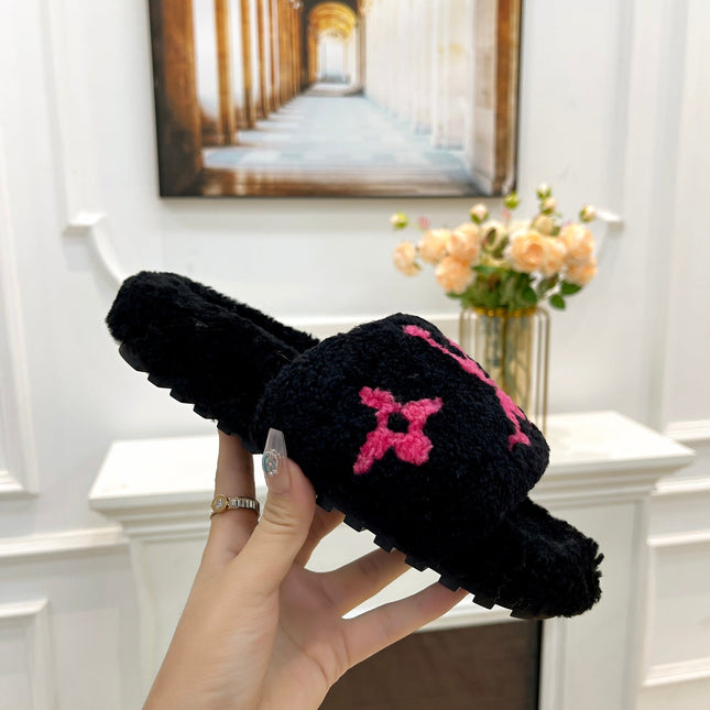 LV FLAT SLIPPER IN BLACK MIX BRIGHT PINK SHEARLING