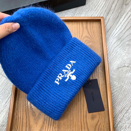 BEANIE HAT IN COBALT BLUE WOOL 108752