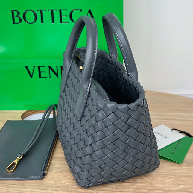 MINI CABAT 20 IN ONYX BLACK LAMBSKIN