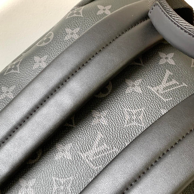 DISCOVERY PM BACKPACK 40 IN BLACK MONOGRAM ECLIPSE CANVAS AND CALFSKIN