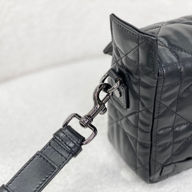 SMALL DIORCAMP BAG 23 IN BLACK CALFSKIN