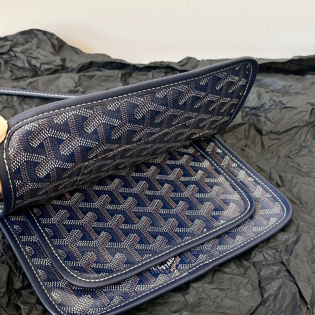 PLUMET POCKET WALLET 20 IN NAVY BLUE GOYARDINE CANVAS AND LAMBSKIN TRIM