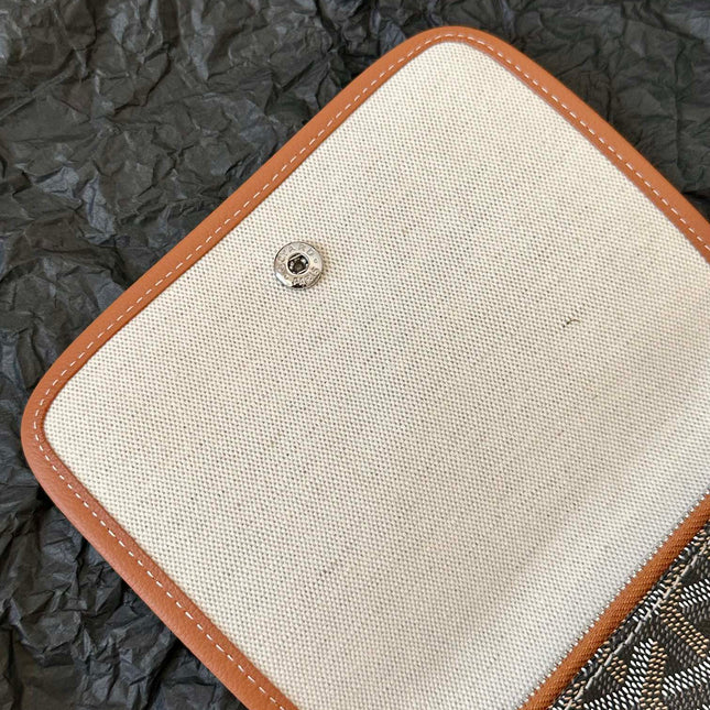 PLUMET POCKET WALLET 20 IN BLACK GOYARDINE CANVAS AND TAN LAMBSKIN TRIM
