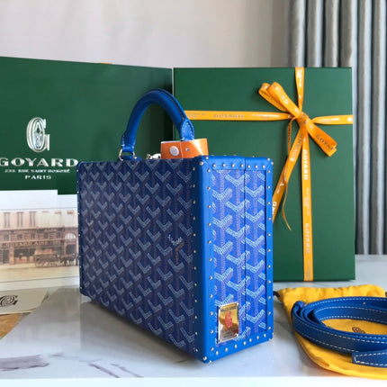 GRAND HÔTEL TRUNK BAG 24 IN BLUE GOYARDINE CANVAS AND CALFSKIN