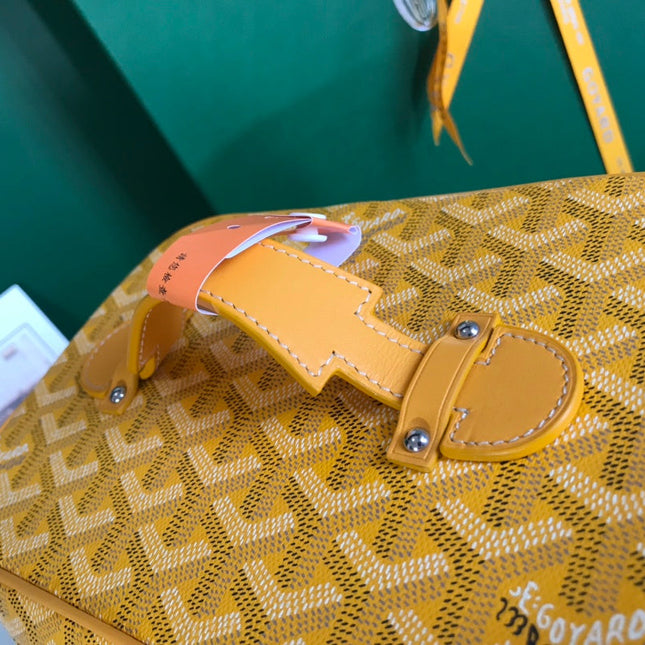 MUSE VANITY CASE 20 IN YELLOW GOYARDINE CANVAS