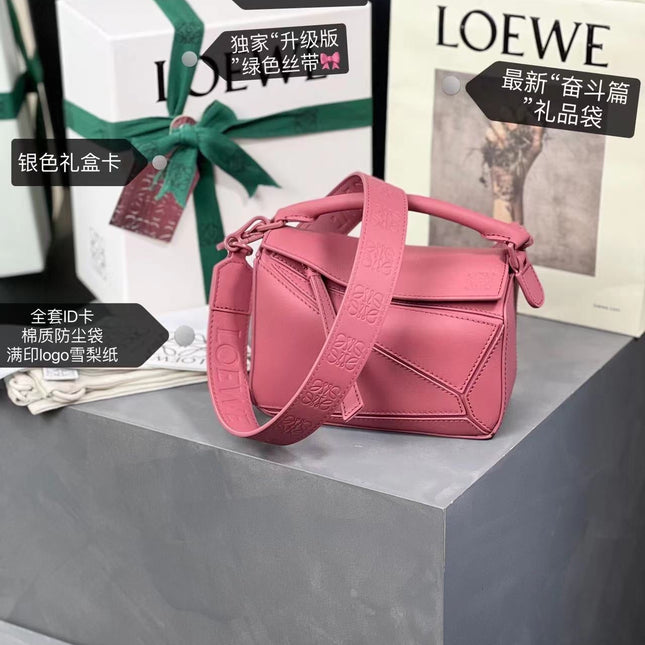LOE MINI 18 PUZZLE BAG IN CRIMSON SATIN CALFSKIN