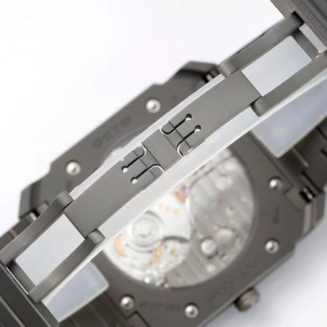 OCTO FINISSIMO AUTOMATIC ALL TITANIUM