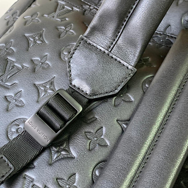 DISCOVERY BACKPACK 54 IN BLACK EMBOSSED MONOGRAM CALFSKIN